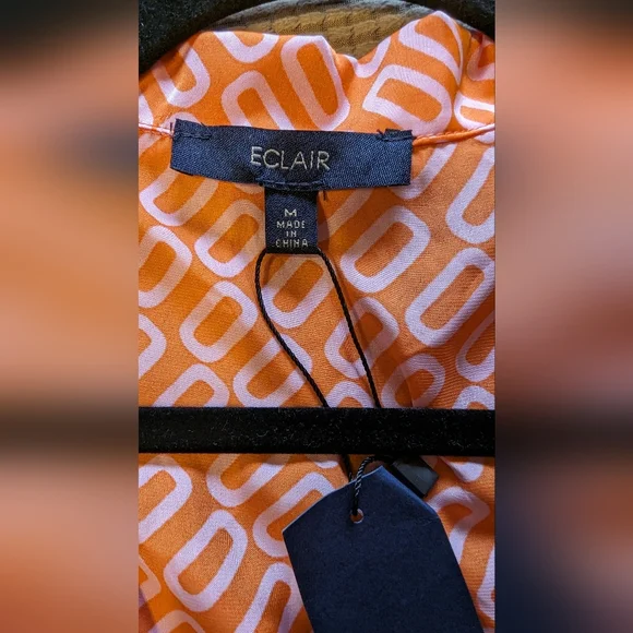 Eclair Abstract Orange Button Down Top NWT - Picture 4 of 5